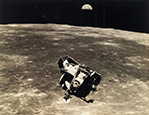 Wykopane ze śmietnika zdjęcia NASA na aukcji w Nowym Jorku