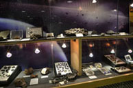 Wystawa meteorytów WB UW
