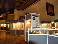 Wystawa meteorytw w Muzeum Techniki w Warszawie (Exhibition of meteorites in the Museum of Technology in Warsaw)