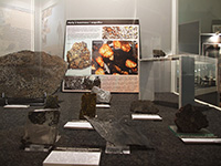 Wystawa meteorytw w Muzeum Techniki w Warszawie (Exhibition of meteorites in the Museum of Technology in Warsaw)