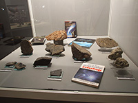 Wystawa meteorytw w Muzeum Techniki w Warszawie (Exhibition of meteorites in the Museum of Technology in Warsaw)