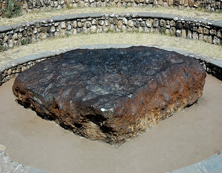 Największy znany meteoryt – Hoba (meteoryt żelazny, ataksyt)
