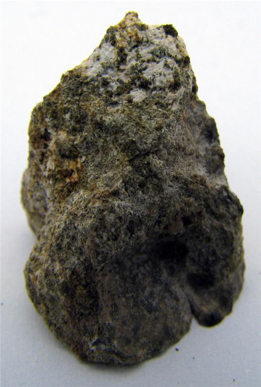 NWA 3152 (EUC, basaltic eucrite type 7)