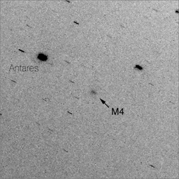 Mars i Saturn nad Rodos (gromada kulista M4)