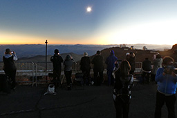 Cakowite zamienie Soca, 2 lipca 2019 r. (Total Solar eclipse, Jul. 2, 2019)