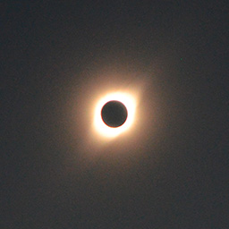 Cakowite zamienie Soca, 2 lipca 2019 r. (Total Solar eclipse, Jul. 2, 2019)