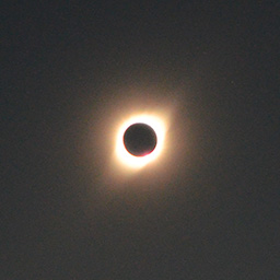 Cakowite zamienie Soca, 2 lipca 2019 r. (Total Solar eclipse, Jul. 2, 2019)