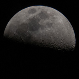 Moon, zoom test