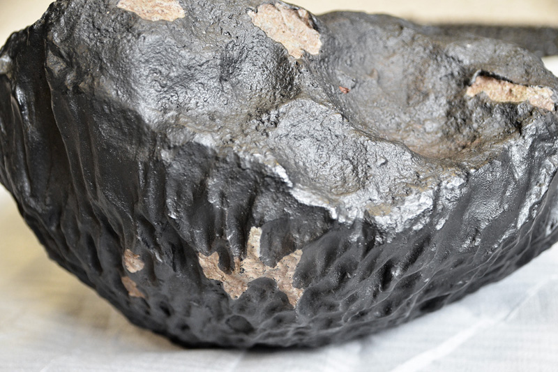 Meteorites Baszkówka (cast) for sale