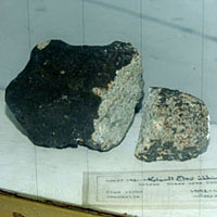 Kair - Egipskie Muzeum Geologiczne, meteoryty GSS (fot. Wadi & Woreczko)