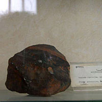 Kair - Egipskie Muzeum Geologiczne, meteoryty (fot. Wadi & Woreczko)